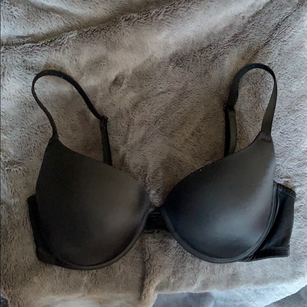 Victoria’s Secret wear everywhere push-up